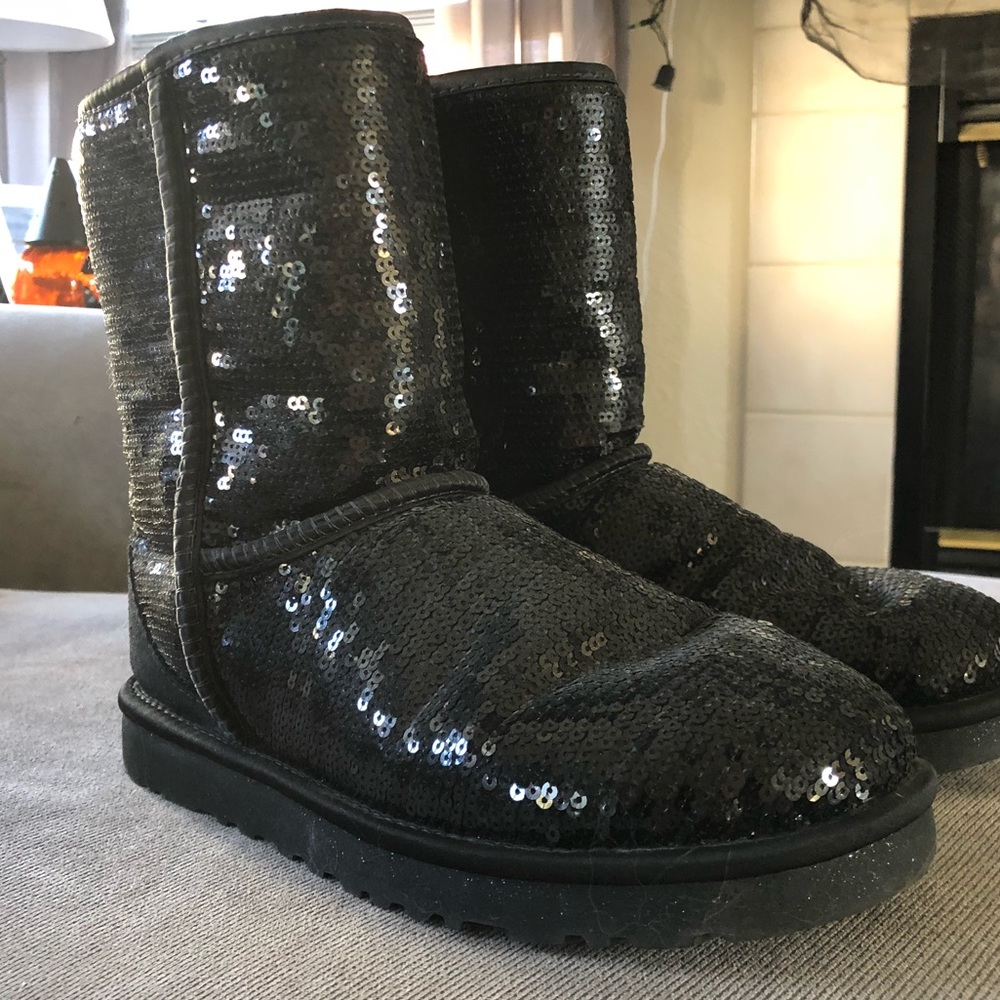 Black sequin Ugg boots size 8